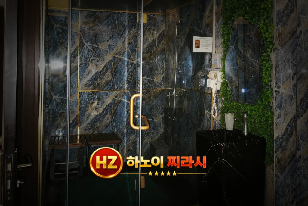 하노이 98 스파 룸 사우나 시설입니다.