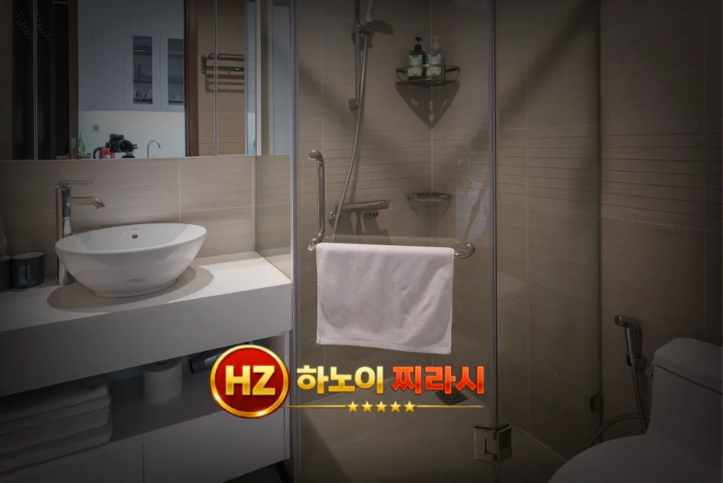 하노이 그린베이 아파트 스튜디오룸 샤워 시설입니다.