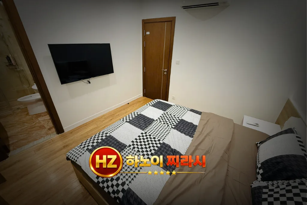 하노이 더 레전드 아파트 2룸 마스터 룸 모습입니다.