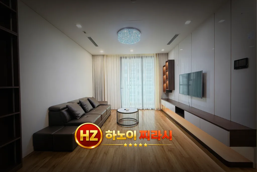 하노이 더 레전드 아파트 3룸 모던한 거실입니다.