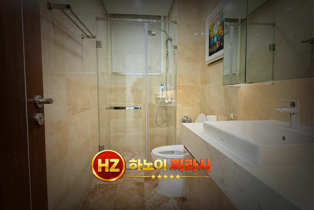 하노이 더 레전드 아파트 3룸 샤워 시설입니다.