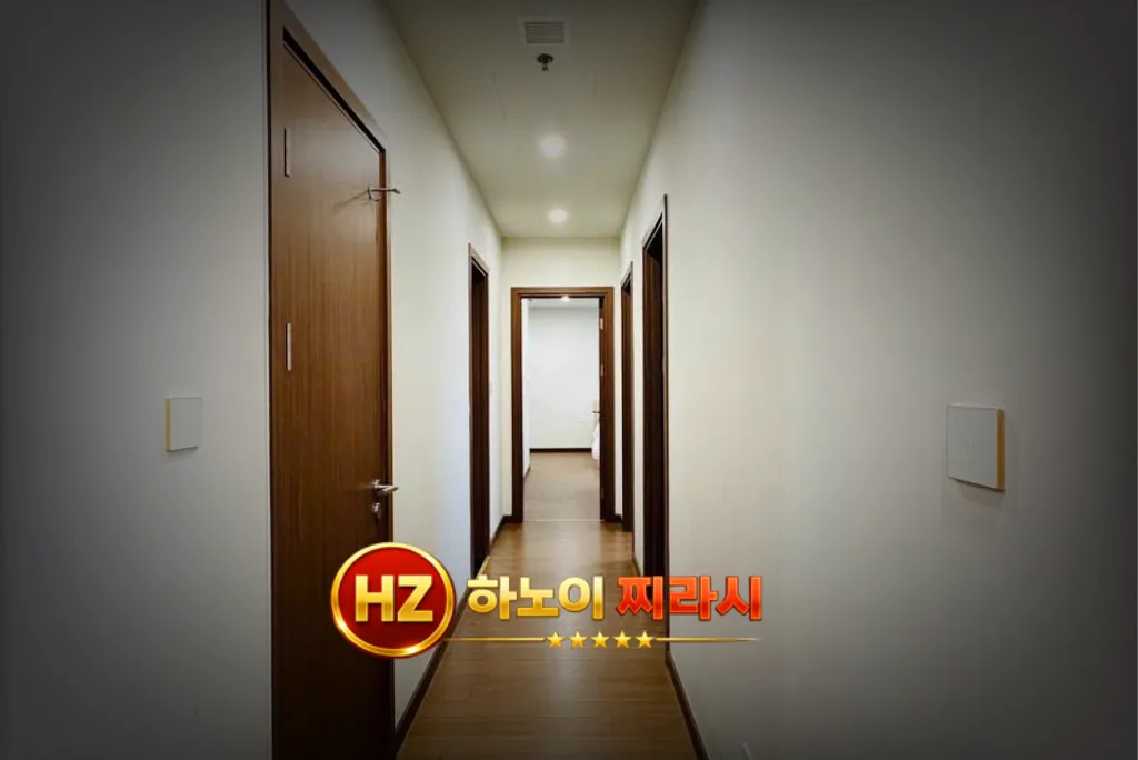 하노이 매트릭스 원 숙소 복도 분위기입니다.