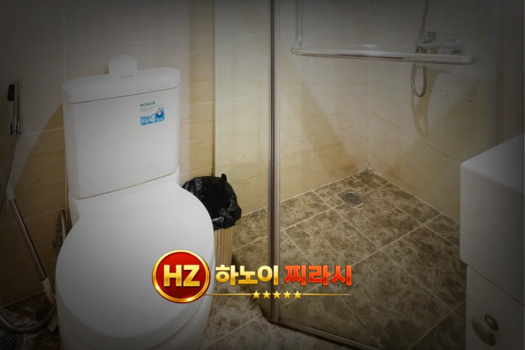 하노이 디 캐피탈 아파트 1룸 화장실 구조입니다.