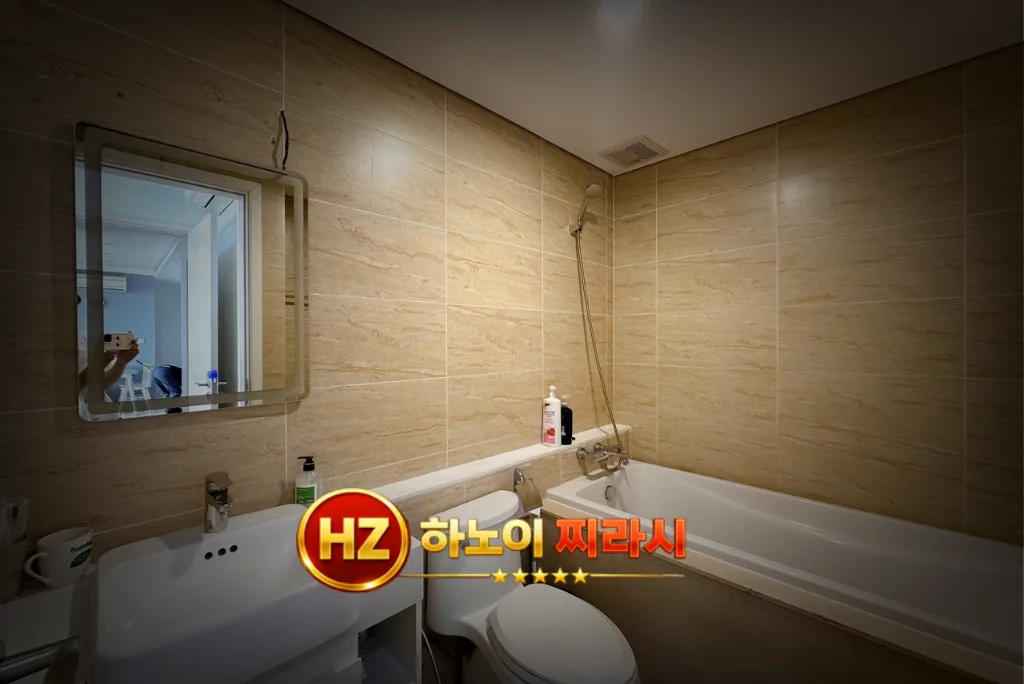 하노이 디 캐피탈 아파트 2룸 샤워실 구조입니다.